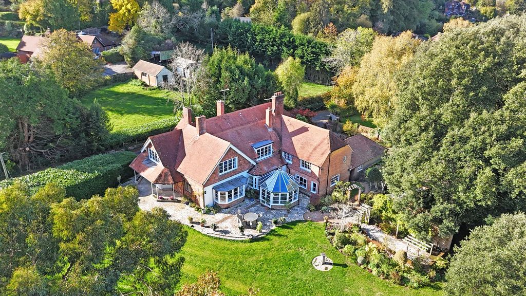 Property photo 1 of 31