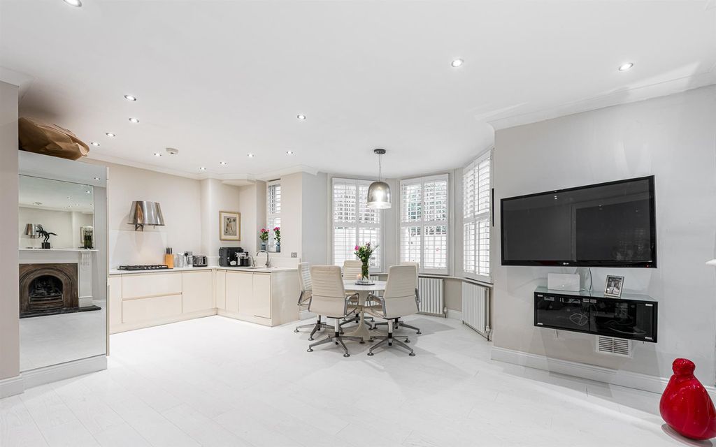 Property photo 1 of 20 Gledhow Gardens 5_7-16-2. Low Res.Jpg