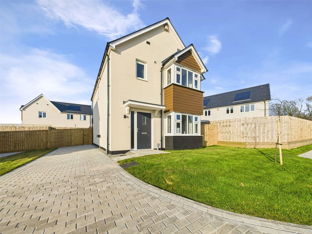 Property photo 1 of 16 Picture No. 01