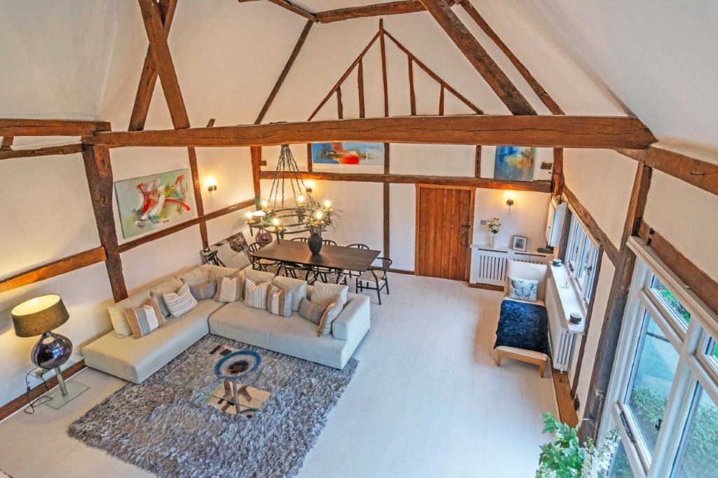 Property photo 3 of 14 Sitting/Dining Room