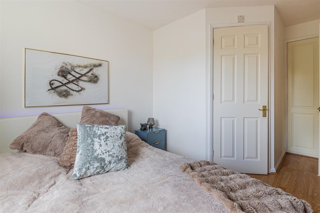 Property photo 3 of 12 34-8.Jpg