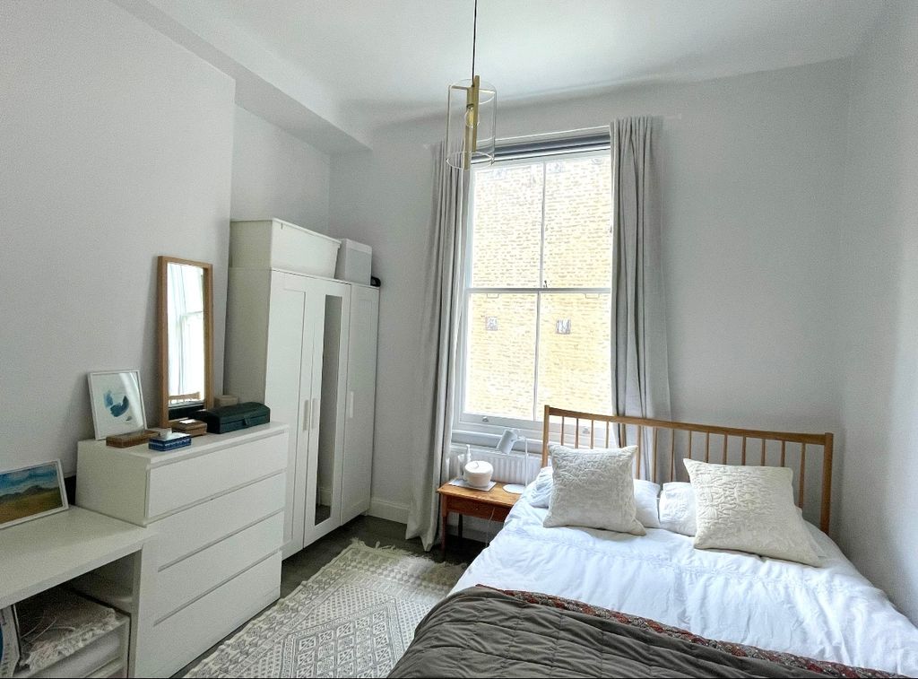 Property photo 1 of 4