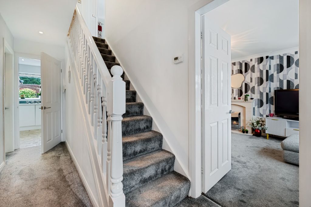 Property photo 3 of 42 4286965