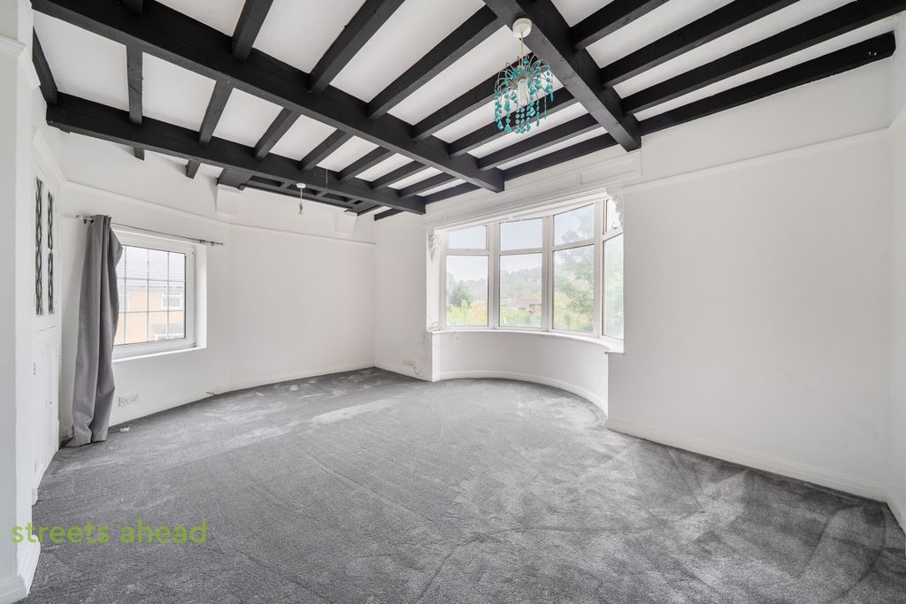 Property photo 1 of 14 8E0313Dd-Eb7c-463...