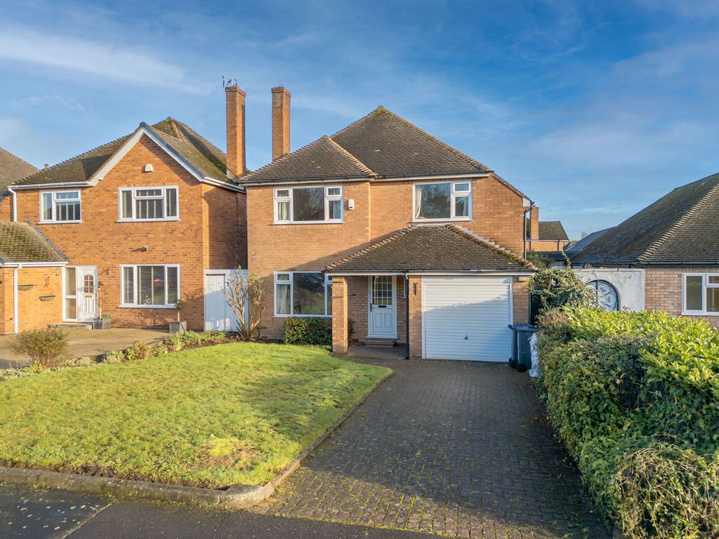 Property photo 1 of 32