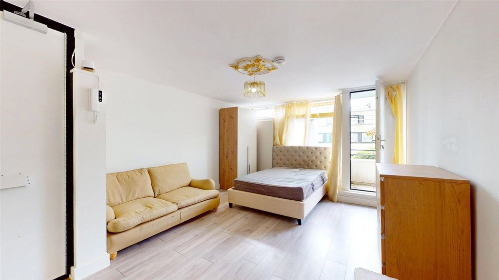 Property photo 2 of 11 Picture No. 02