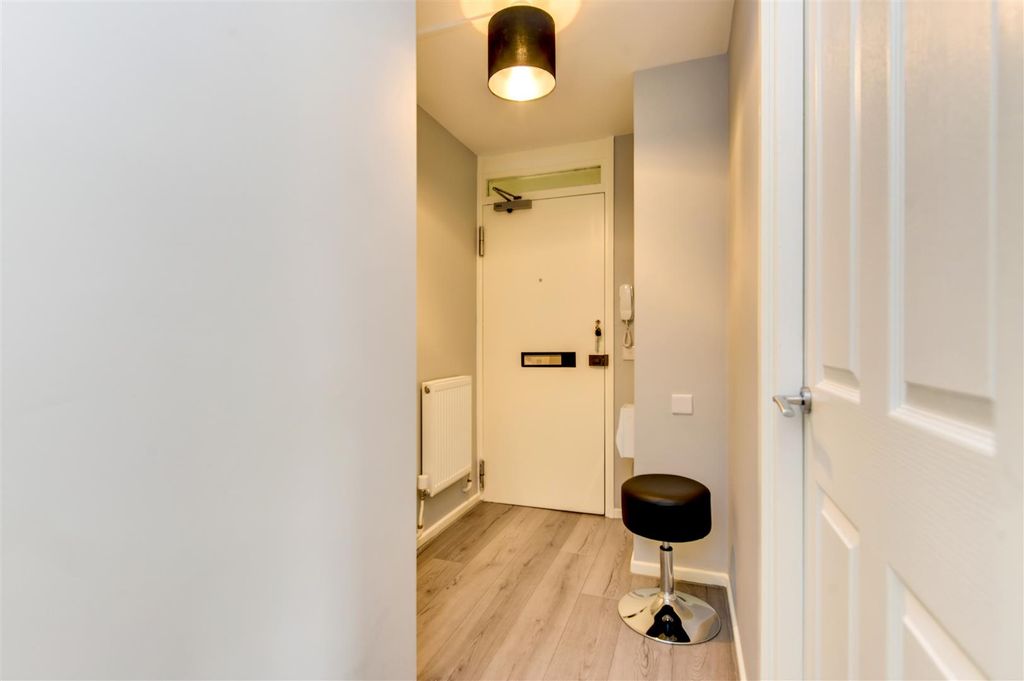 Property photo 2 of 19 1Caxton-2.Jpg