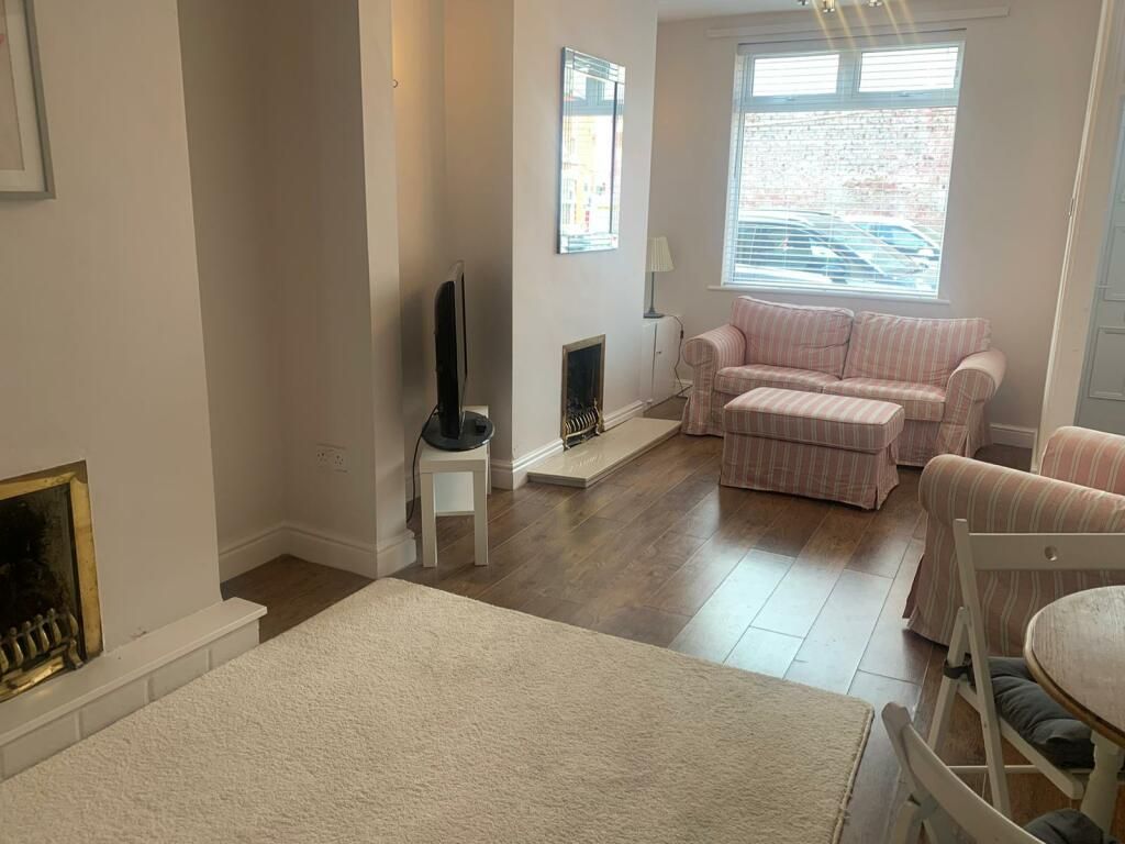 Property photo 2 of 7