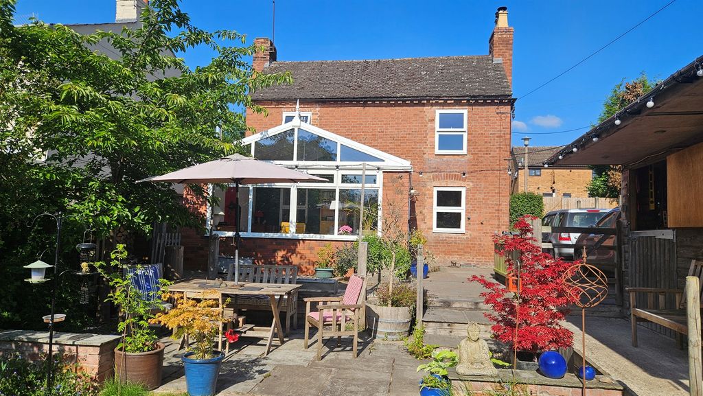 Property photo 1 of 21