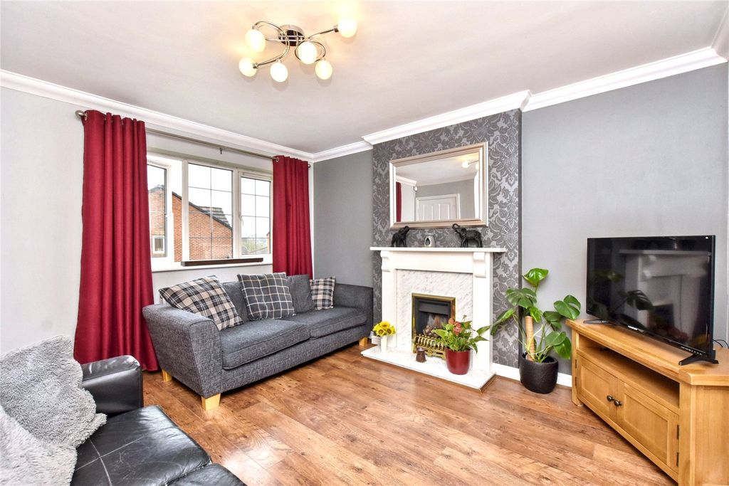 Property photo 2 of 30 Picture No. 09