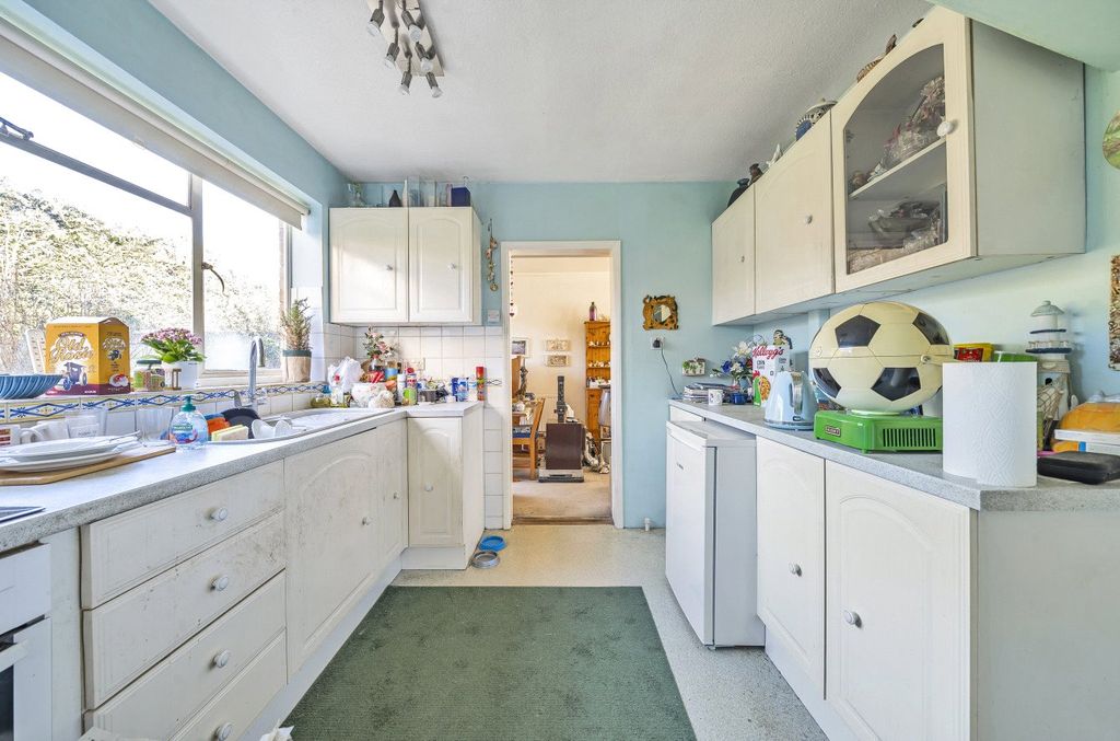 Property photo 2 of 12 Picture No. 04