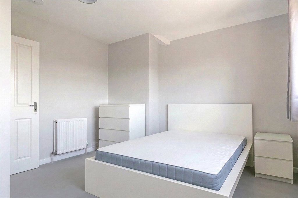 Property photo 3 of 14 Picture No. 26