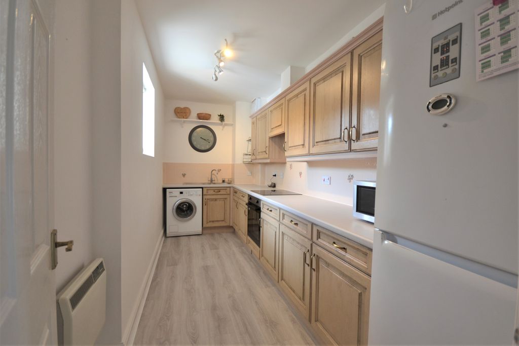 Property photo 3 of 15