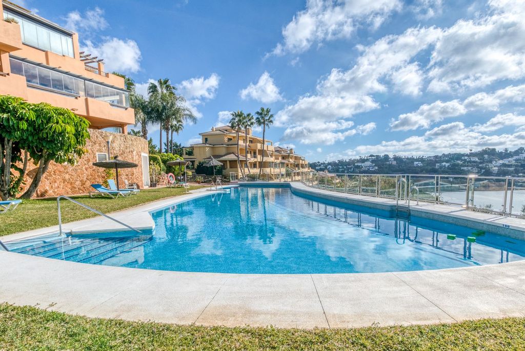 Property photo 1 of 26