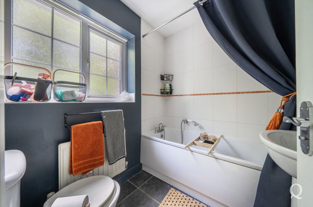 Property photo 3 of 30 8Fd03A0F-Adf3-443...