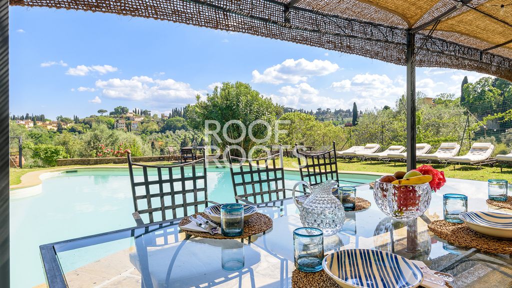 Property photo 2 of 30