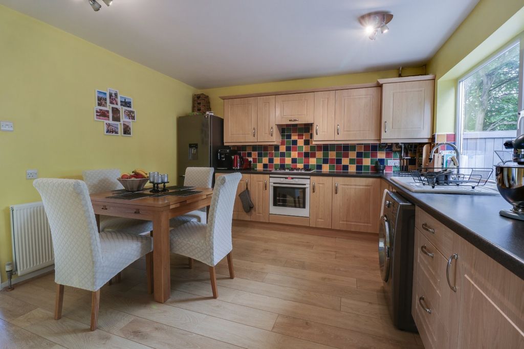 Property photo 3 of 15 Picture No. 05