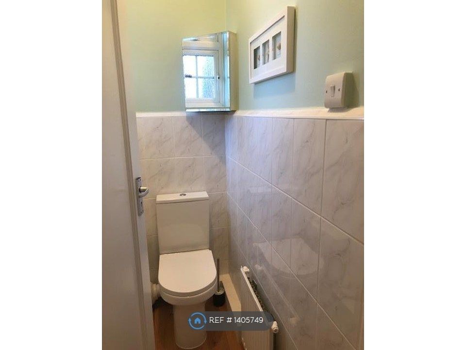Property photo 3 of 11 Wc