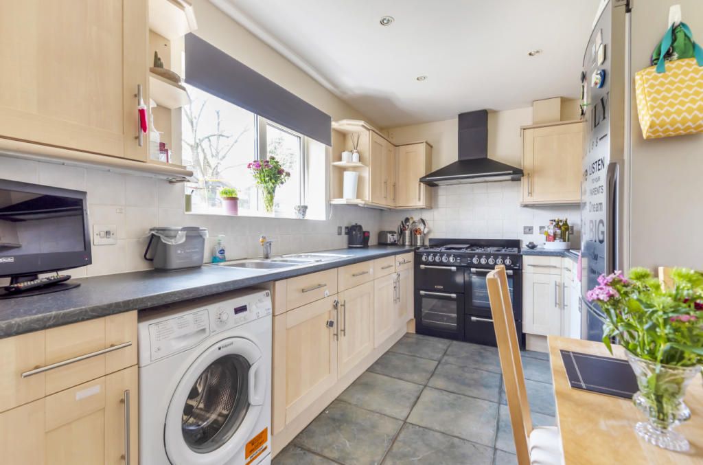 Property photo 3 of 3