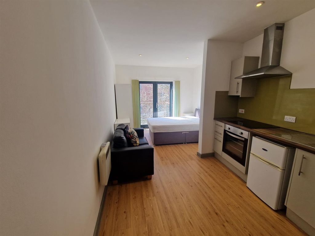 Property photo 3 of 11 Whatsapp Image 2026-03-20 At 15.51.40.Jpeg