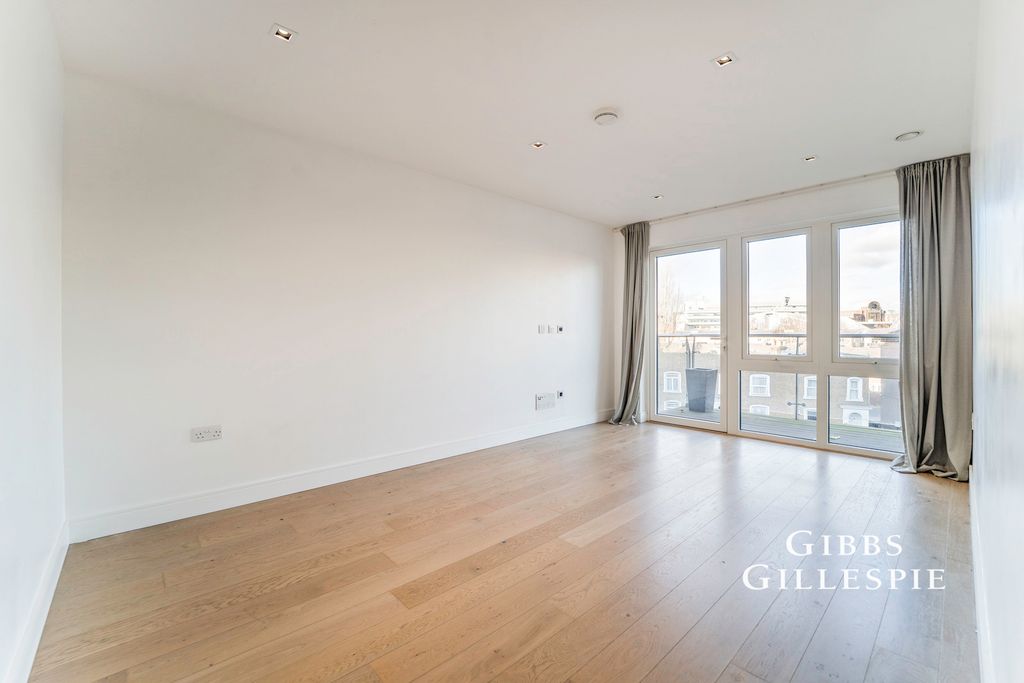 Property photo 1 of 11 Photo