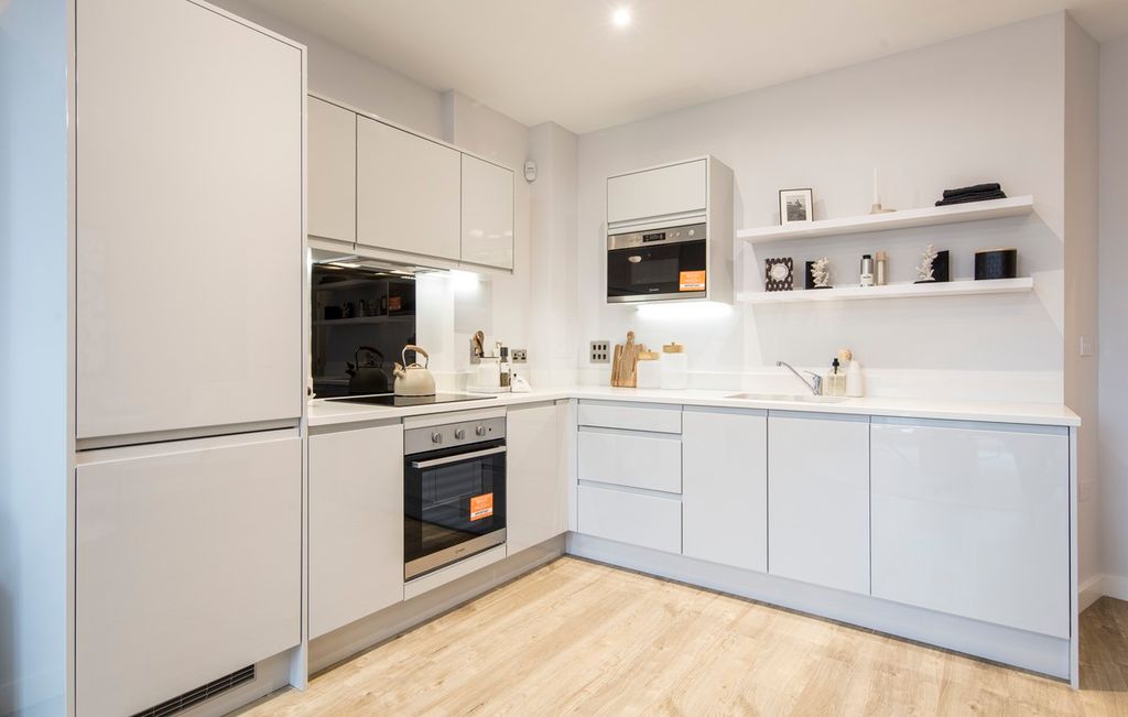 Property photo 3 of 10 Fairview New Homes - Zoopla -