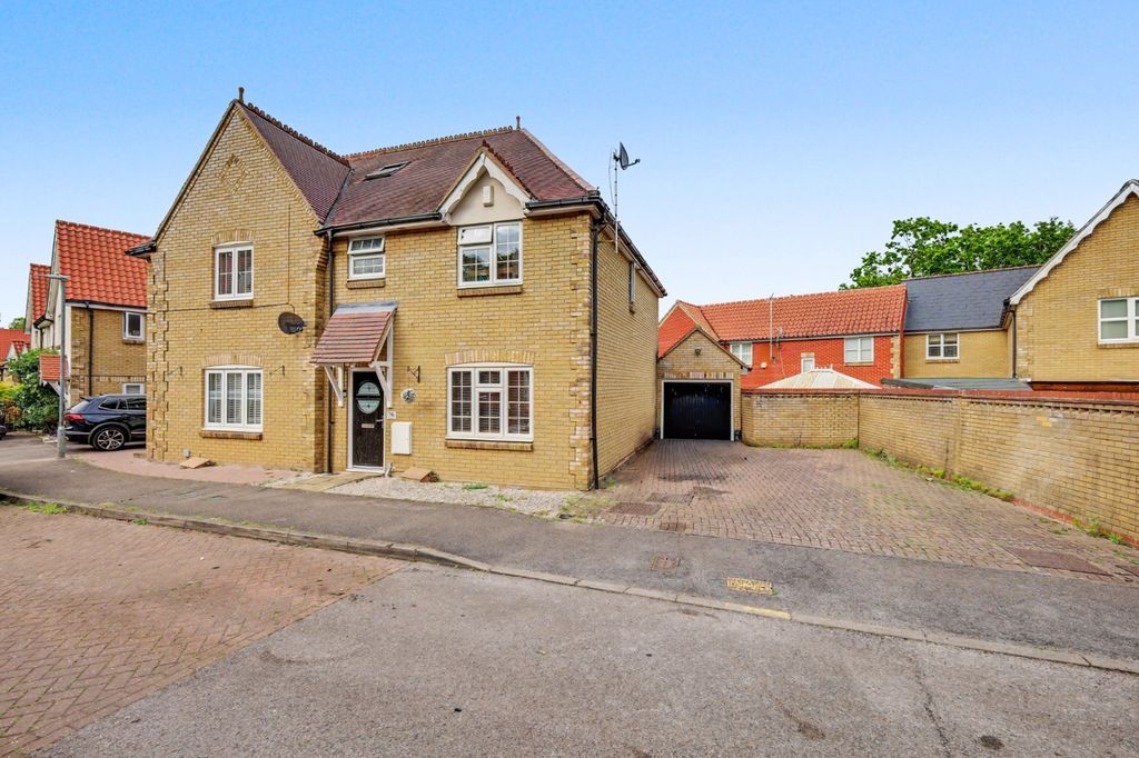 Property photo 1 of 15 5102231
