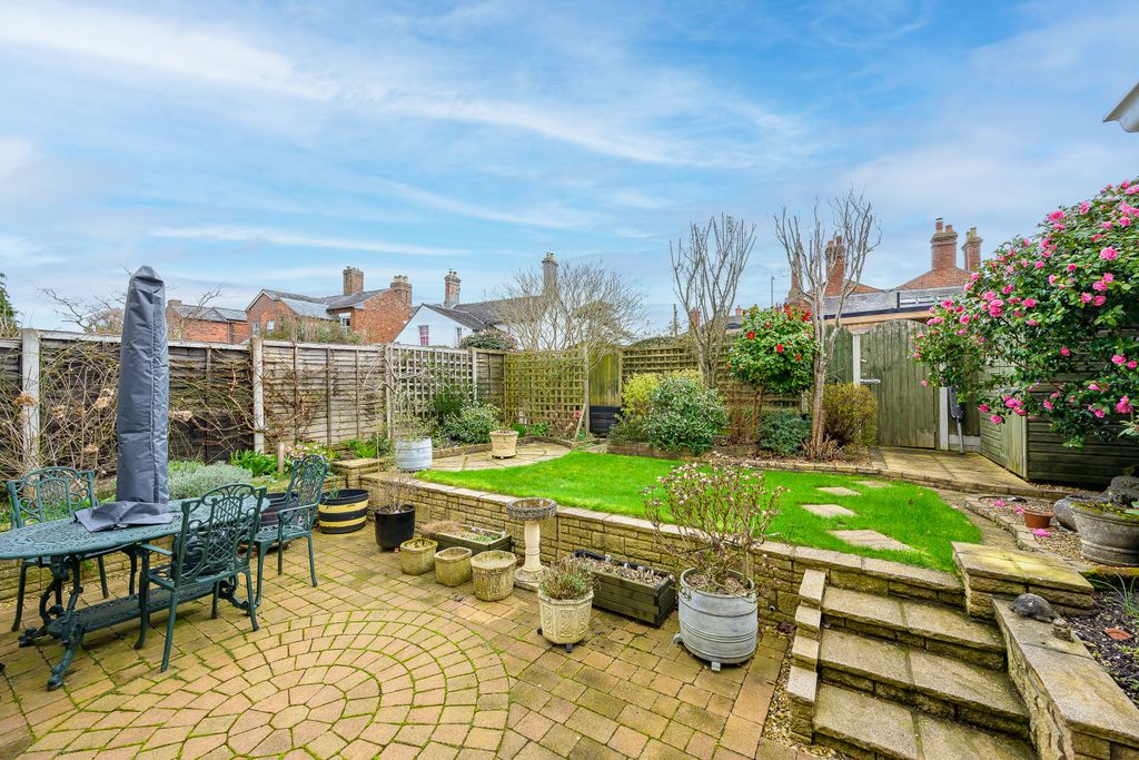 Property photo 2 of 35 Rear Garden