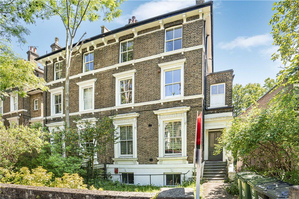 Property photo 1 of 21 Exterior