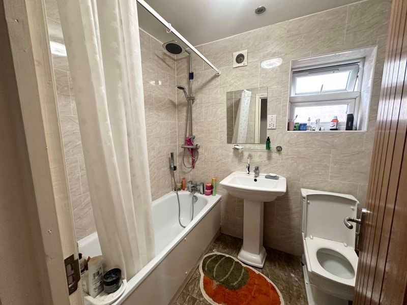 Property photo 3 of 12 Photo 2