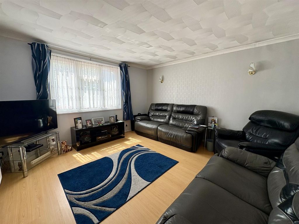 Property photo 2 of 19 Reception Room