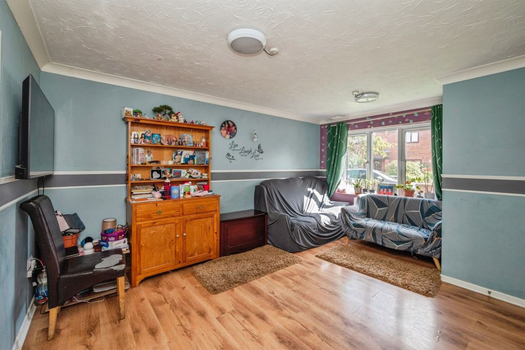 Property photo 3 of 15