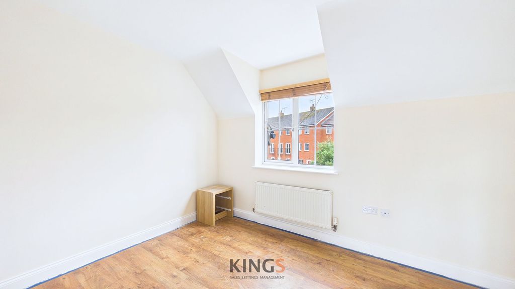 Additional image 7 of 3 bed flat for saleTiger Moth Way, Hatfield AL10