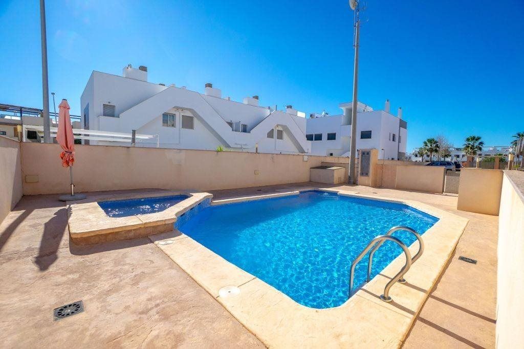 Property photo 1 of 25 Penthouse On The Top Floor With Bright Design, Unobstructed Views And A Stone's Throw From The Sea.