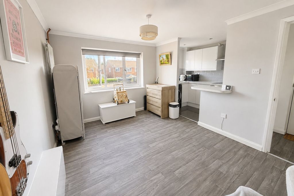 Property photo 3 of 8 5330814