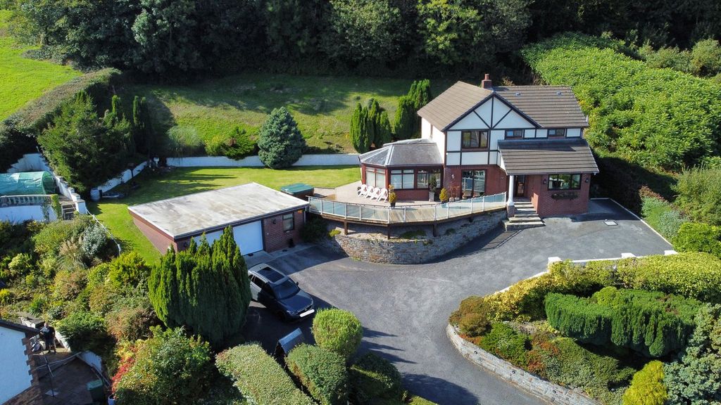 Property photo 1 of 26