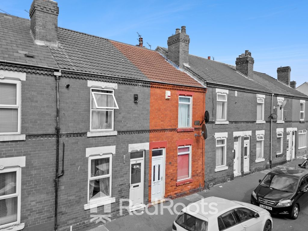 Property photo 2 of 16 5308271