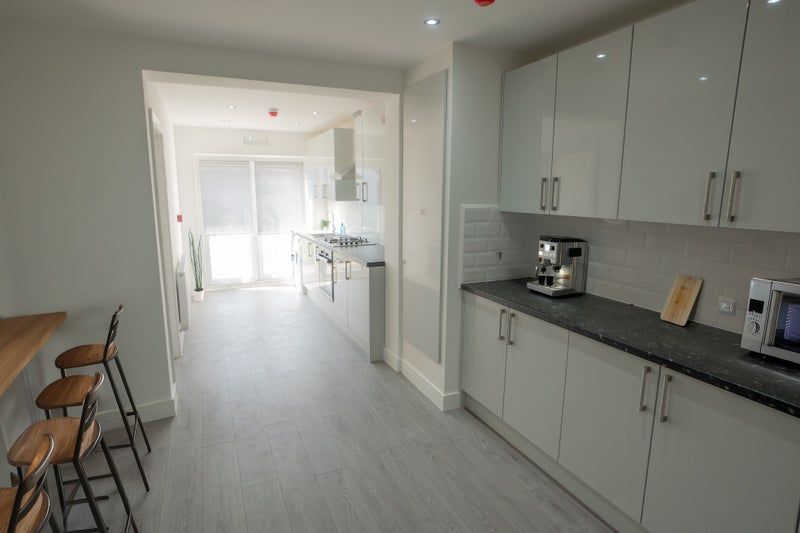 Property photo 2 of 3