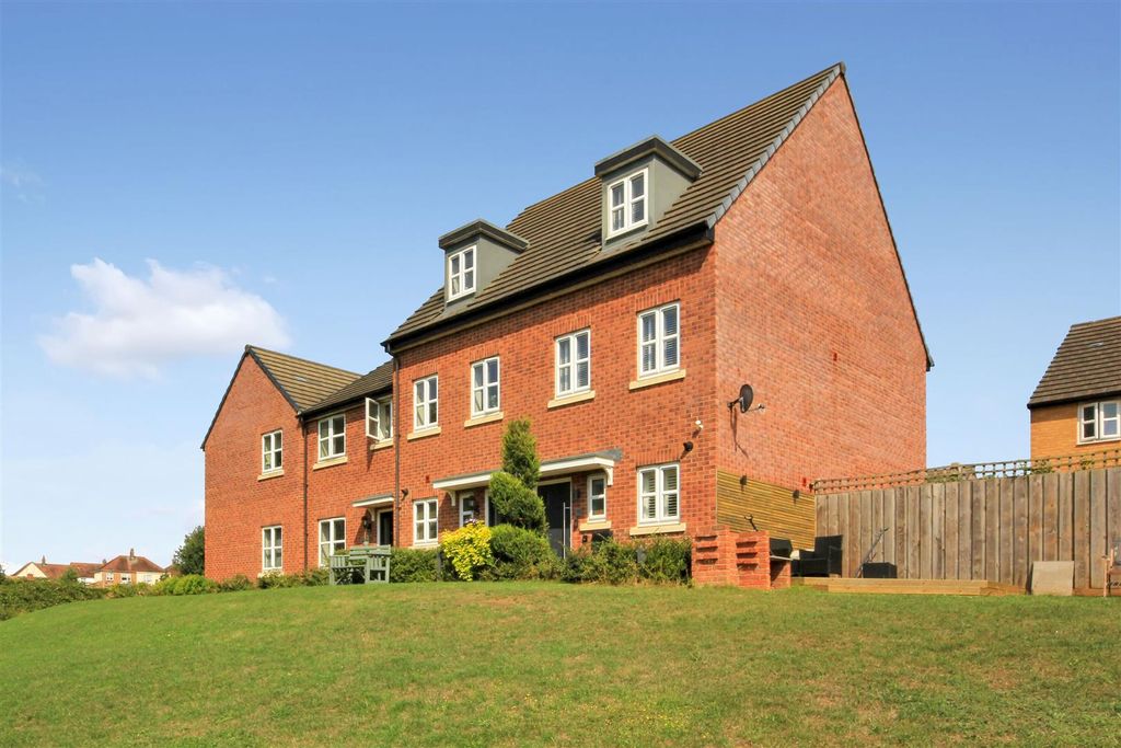 Property photo 1 of 18 Img_6803.Jpg