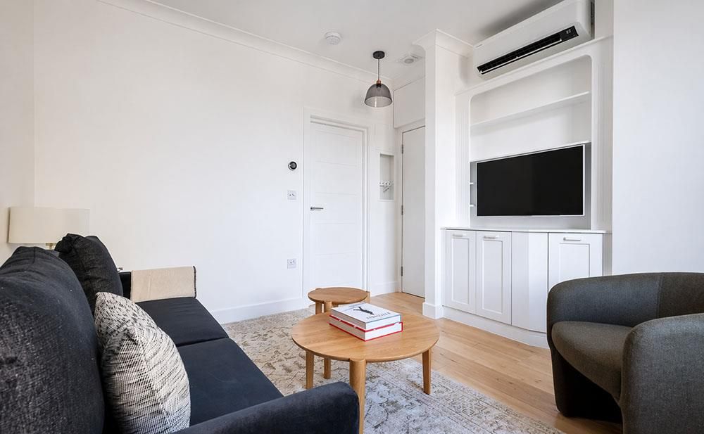 Property photo 2 of 6 02.Jpg