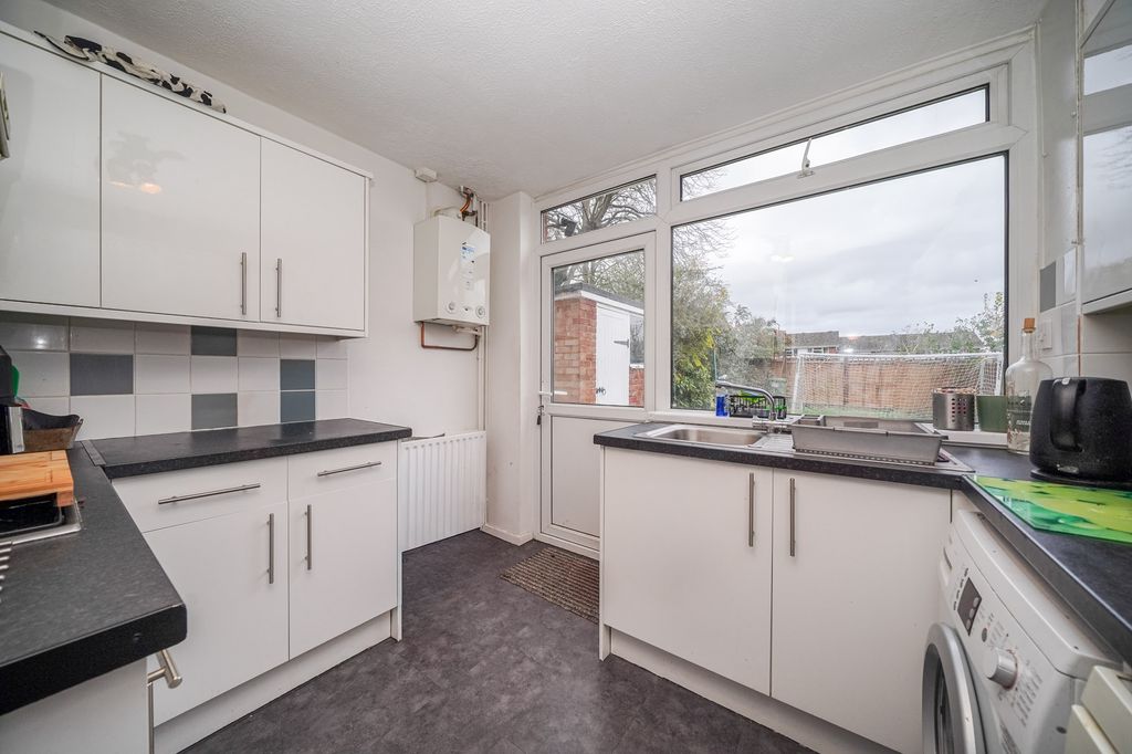 Property photo 3 of 13 97-Cowper-Road-1008