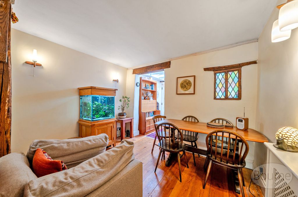 Property photo 3 of 24 9560684F-804d-430...