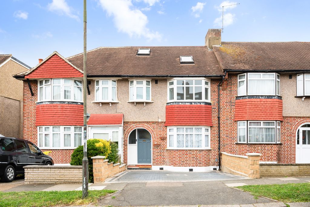 Property photo 1 of 33 Picture No. 25