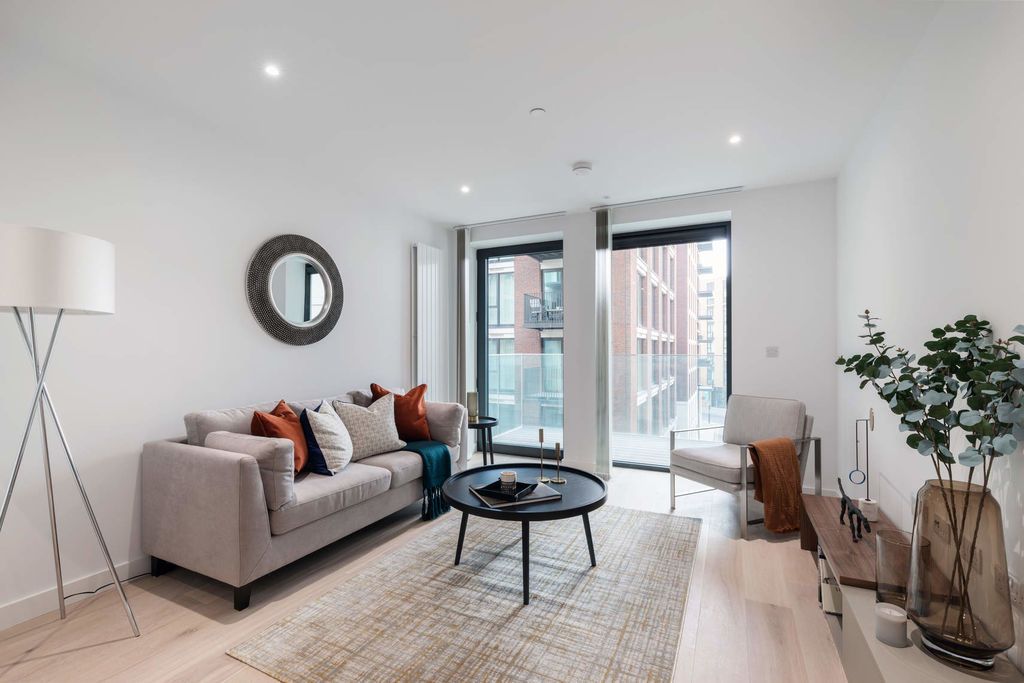 Property photo 2 of 8 Photo 7