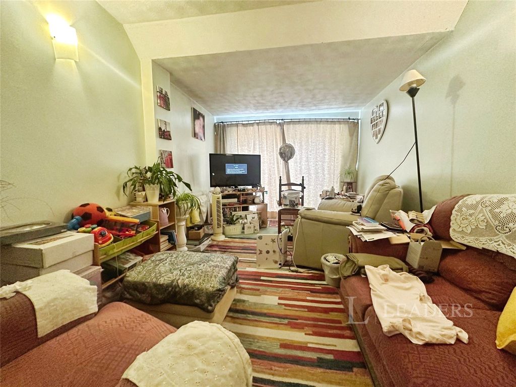 Property photo 2 of 15 Picture No. 49