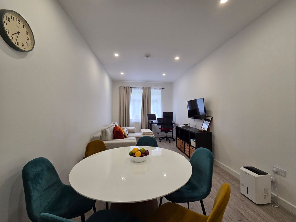 Property photo 1 of 10 Image