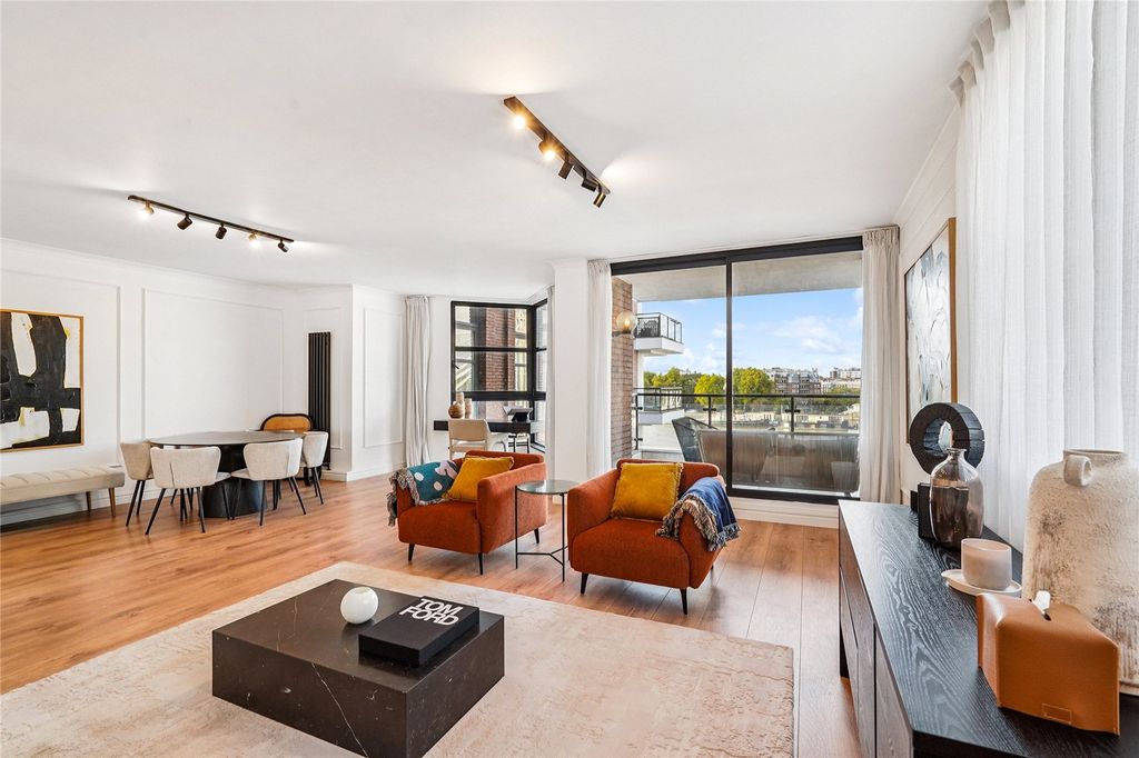 Property photo 1 of 20 Picture No. 04