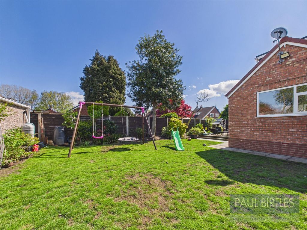 Property photo 2 of 26 Cam04378G0-Pr0336-Still035.Jpg