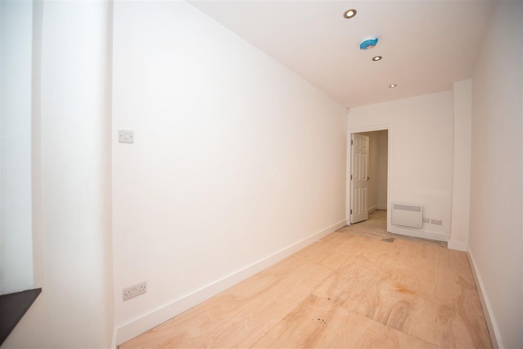 Property photo 3 of 7 Dsc_8453.Jpg