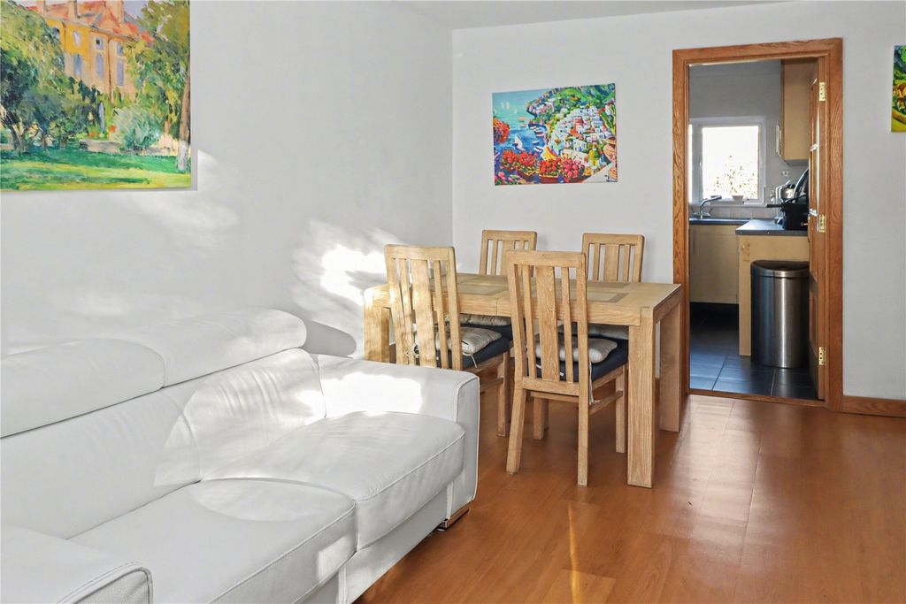 Property photo 3 of 9 Picture No. 09